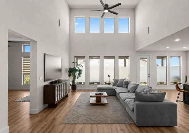 2nd image of 9300 Flatbush Dr, Austin, TX 78744 | MLS# 9916699