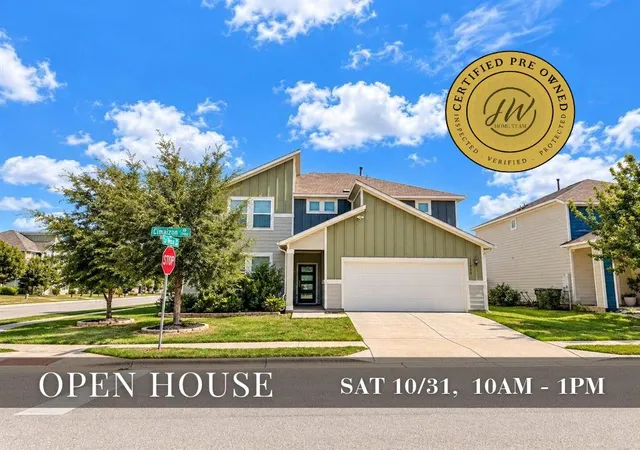 Single family home for sale at 11900 Cimaizon Dr, Austin, TX 78725 | MLS# 2324517