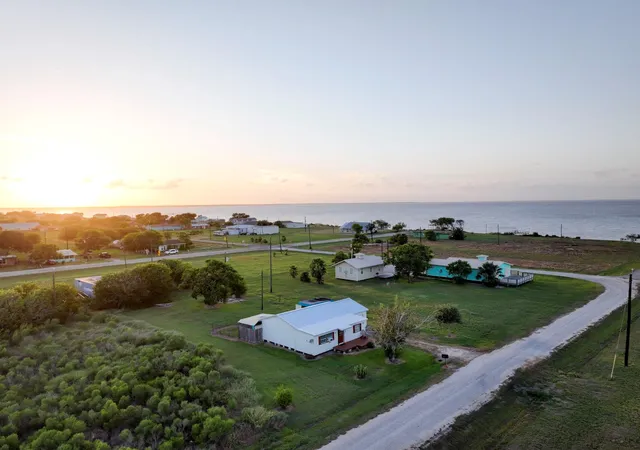 2nd image of 890 N Quailrun Ave, Port Lavaca, TX 77979 | MLS# 2596574