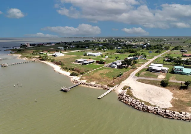 38th image of 890 N Quailrun Ave, Port Lavaca, TX 77979 | MLS# 2596574