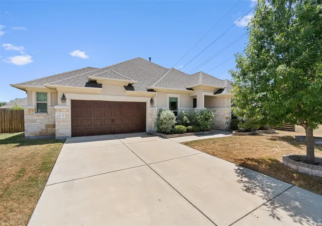 Photo 3 of Sale Pending at 1205 Knowles Dr, Hutto, TX 78634 | MLS# 3439745 | Listing updated on 2026-10-07