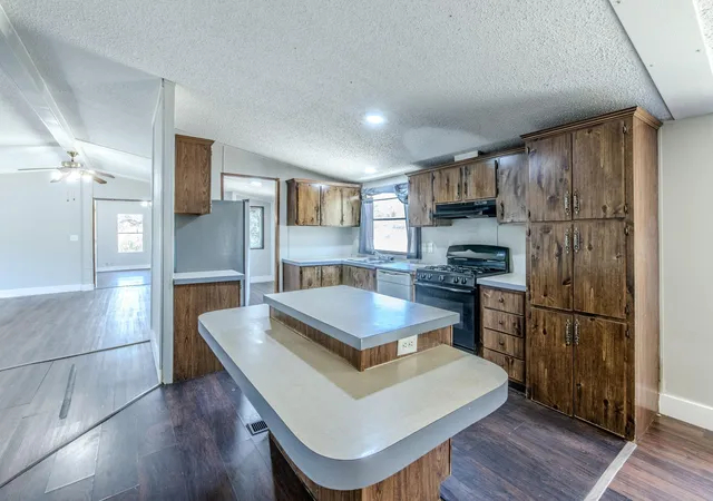4th image of 1808 Falcon Oaks Dr, Leander, TX 78641 | MLS# 5683105