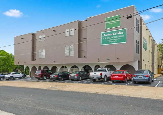 1st image of 101 E 33rd St #208, Austin, TX 78705 | MLS# 8203125