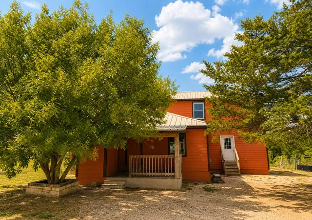 2nd image of 436 Spotted Horse Trl, Dale, TX 78616 | MLS# 3260115