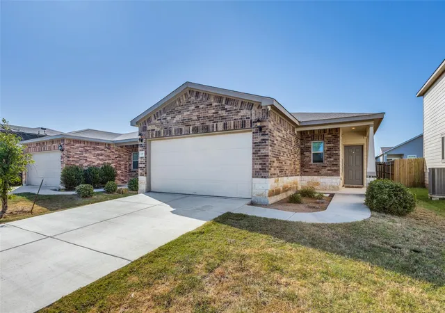 Photo 2 of Single family home for sale at 137 Miracle Dr, Jarrell, TX 76537 | MLS# 3007489 | Listing updated on 2026-09-03