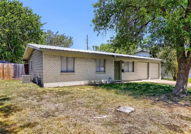 2nd image of 8518 Brookfield Dr, Austin, TX 78758 | MLS# 8208235