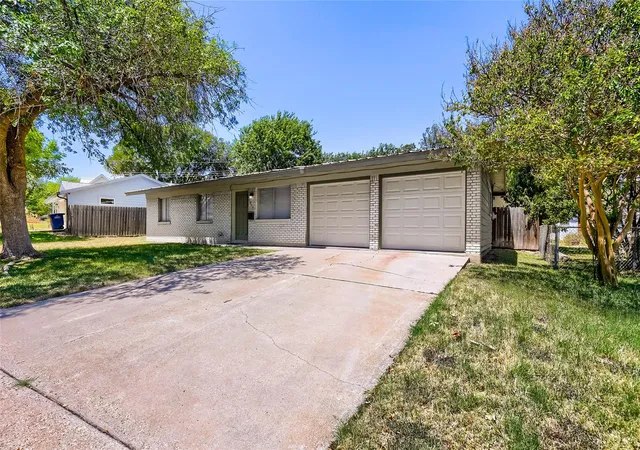 4th image of 8518 Brookfield Dr, Austin, TX 78758 | MLS# 8208235