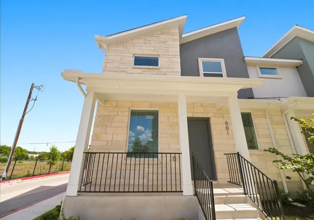 4th image of 500 Municipal Dr #501, Leander, TX 78641 | MLS# 5968407