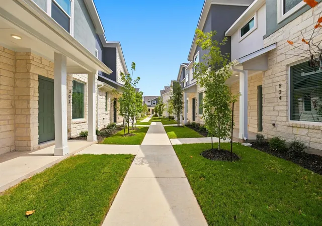 Photo 4 of Townhouse for sale at 500 Municipal Dr #805, Leander, TX 78641 | MLS# 9983092 | Listing updated on 2026-08-22