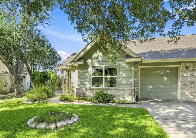 1st image of 196 Prairie Springs Loop, Georgetown, TX 78626 | MLS# 4239228