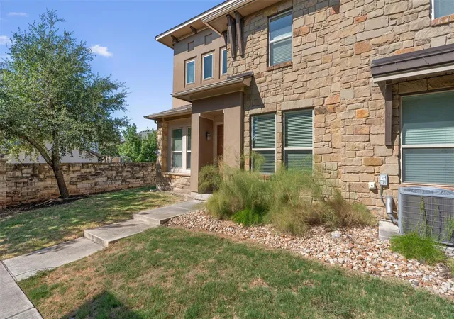 2nd image of 13800 E Lyndhurst St #164, Austin, TX 78717 | MLS# 9358720