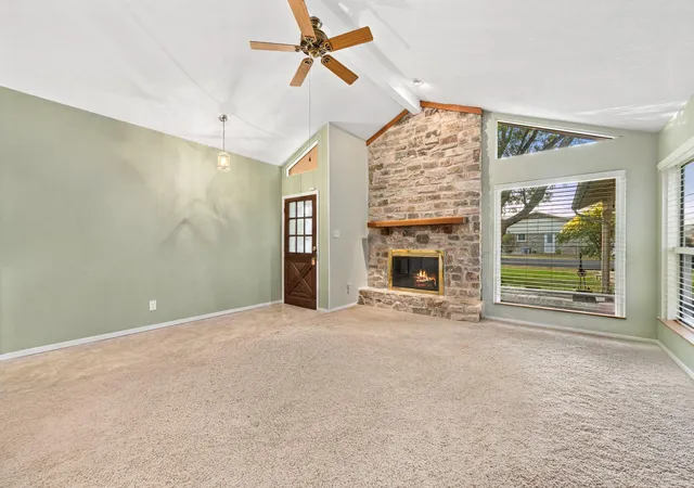 Photo 4 of Single family home for sale at 9409 Braeburn Gln, Austin, TX 78729 | MLS# 1399628 | Listing updated on 2026-10-22