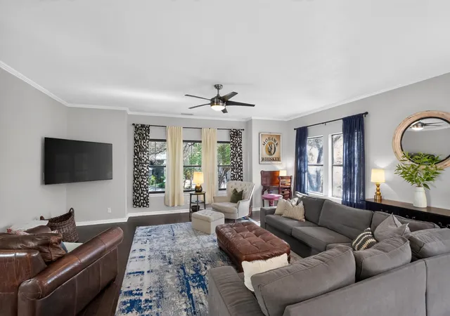Photo 1 of Single family home for sale at 1911 Stoneridge Rd, Austin, TX 78746 | MLS# 3547712 | Listing updated on 2026-09-28