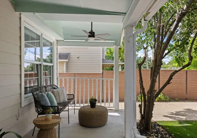 4th image of 1709 Chicon St, Austin, TX 78702 | MLS# 1903784