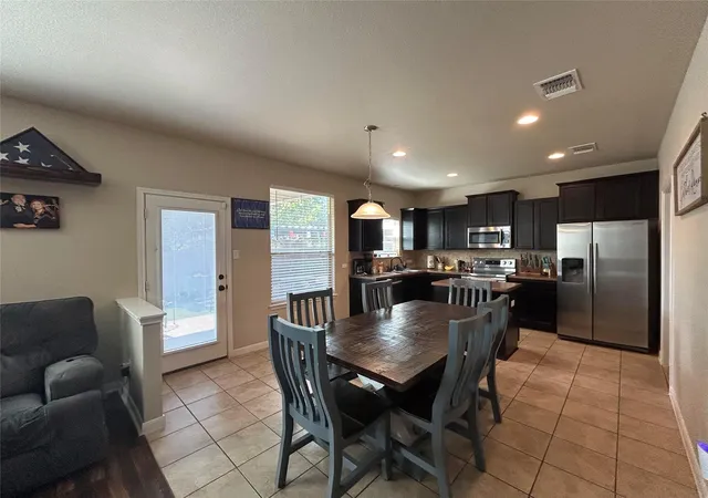 Photo 3 of Single family home for sale at 1615 Bluebell Cir, Lockhart, TX 78644 | MLS# 2606019 | Listing updated on 2026-10-06