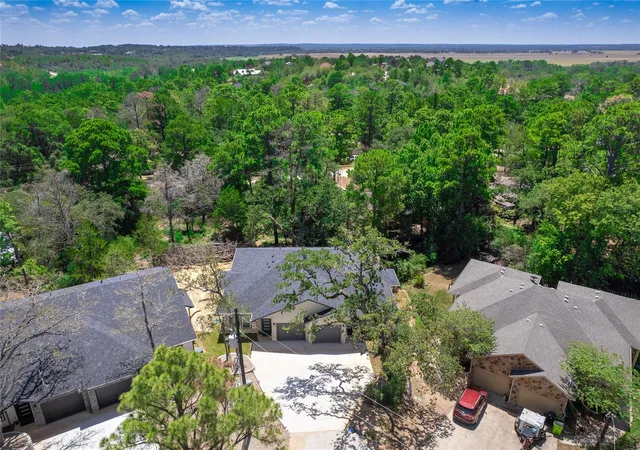 2nd image of 123 S Kanaio Dr #A & B, Bastrop, TX 78602 | MLS# 4879776