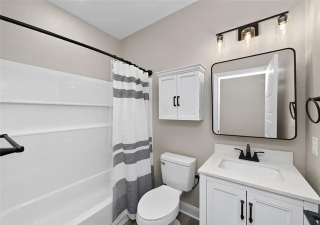 2nd image of 123 S Kanaio Dr, Bastrop, TX 78602