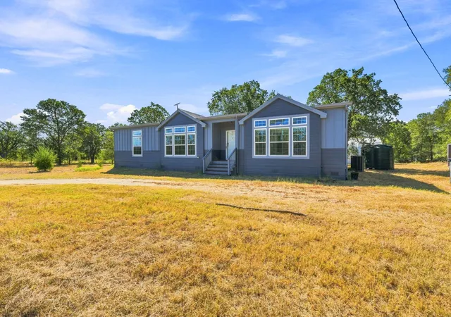 1st image of 615 Green Acre Dr, Dale, TX 78616 | MLS# 8830485