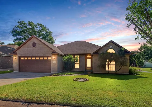 25th image of 216 Meadow Brook Dr, Fredericksburg, TX 78624 | MLS# 2436660