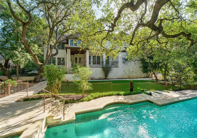 Photo 3 of Single family home for sale at 2900 Meandering River Ct, Austin, TX 78746 | MLS# 5131297 | Listing updated on 2026-09-25