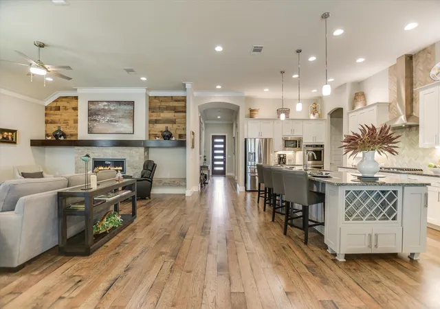 3rd image of 16308 Chester Heights Trl, Austin, TX 78717 | MLS# 3352610