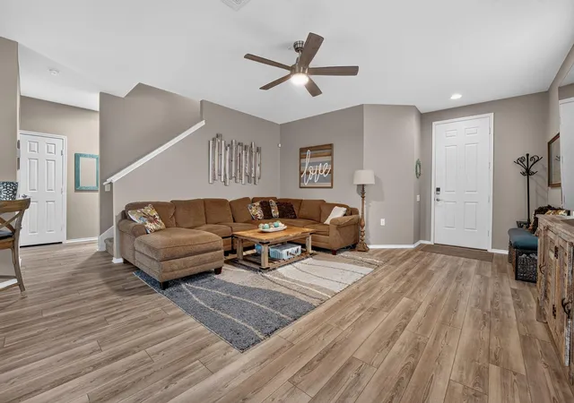 Photo 2 of Single family home for sale at 6720 Sunderland Trl, Austin, TX 78747 | MLS# 5227279 | Listing updated on 2026-08-27