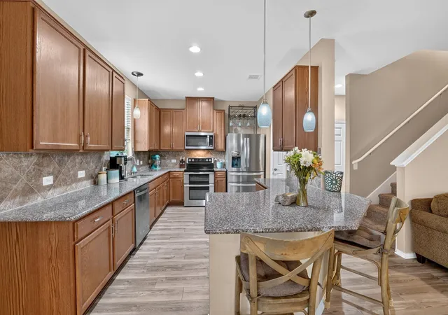 Photo 3 of Single family home for sale at 6720 Sunderland Trl, Austin, TX 78747 | MLS# 5227279 | Listing updated on 2026-08-27