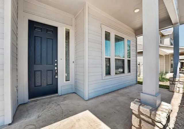 4th image of 8013 Turnberry Ln, Austin, TX 78744 | MLS# 8967266