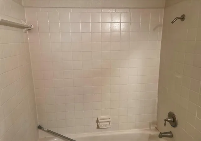15th image of 8100 Creekbend Dr #114, Houston, TX 77071 | MLS# 8191858