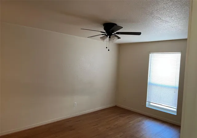 5th image of 8100 Creekbend Dr #114, Houston, TX 77071 | MLS# 8191858