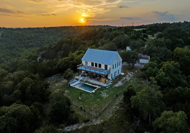 1st image of 117 Point Rd, Fredericksburg, TX 78624 | MLS# 5614494
