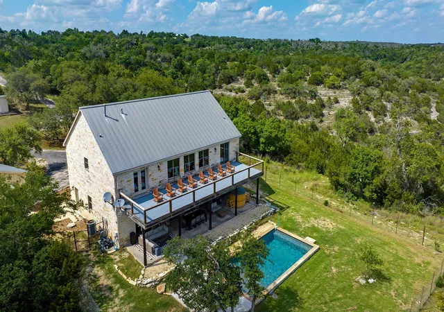 40th image of 117 Point Rd, Fredericksburg, TX 78624 | MLS# 5614494