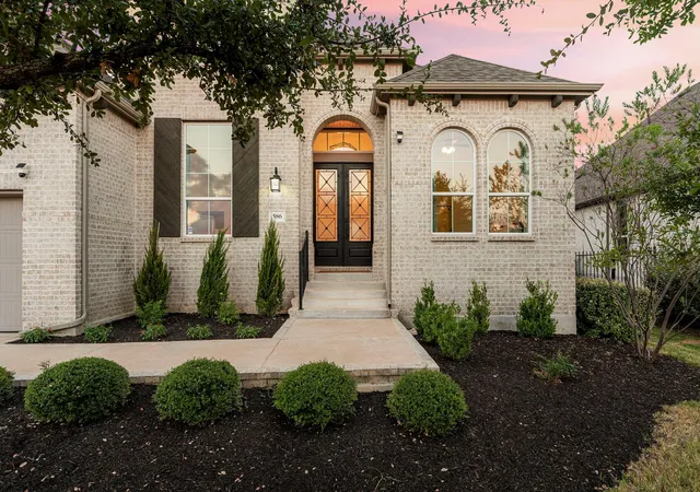 Photo 1 of Single family home for sale at 586 Two Creeks Ln, Austin, TX 78737 | MLS# 2192448 | Listing updated on 2026-10-08