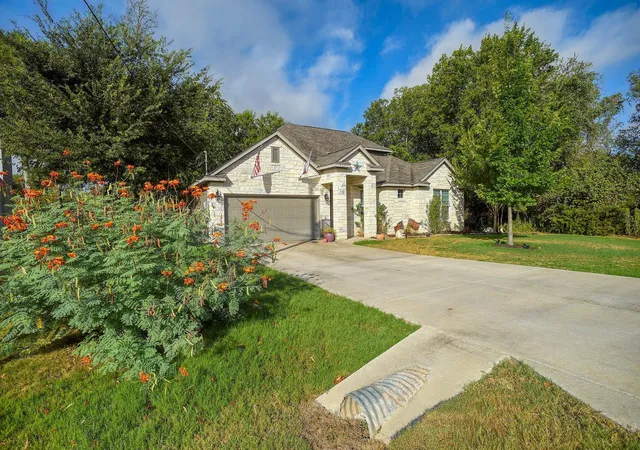 1st image of 265 Keawakapu Dr, Bastrop, TX 78602 | MLS# 6904157
