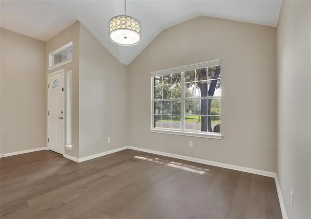 Photo 4 of Single family home for sale at 328 Hidden Brook Ln, Round Rock, TX 78665 | MLS# 6910198 | Listing updated on 2026-10-30