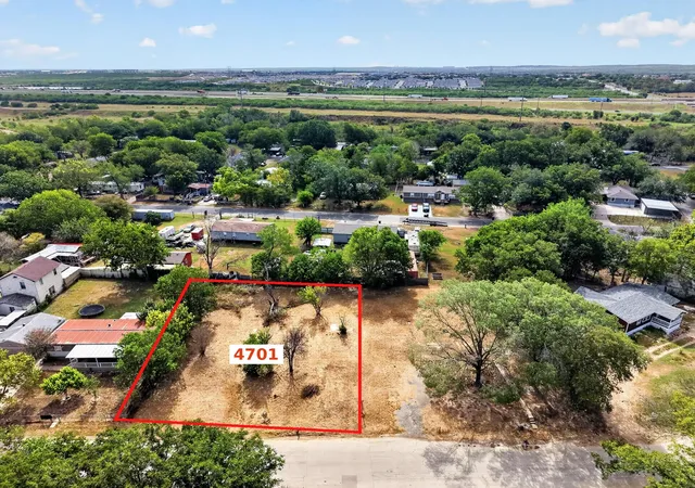 Land for sale at 4701 Whirlaway St, Del Valle, TX 78617 | MLS# 4822162