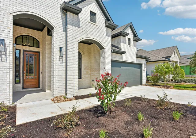 Photo 3 of Single family home for sale at 18808 Hopper Ln, Austin, TX 78738 | MLS# 6076380 | Listing updated on 2026-08-31