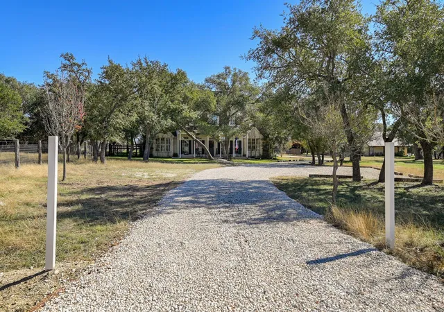 34th image of 209 Peabody Pl, Dripping Springs, TX 78620 | MLS# 3567009
