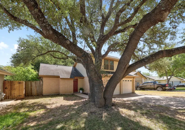2nd image of 706 Milton Cv, Leander, TX 78641 | MLS# 3433936
