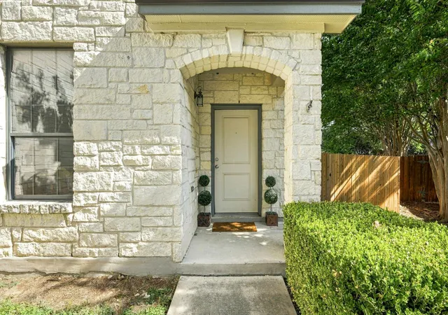 4th image of 1660 Bayland St, Round Rock, TX 78664 | MLS# 9164820