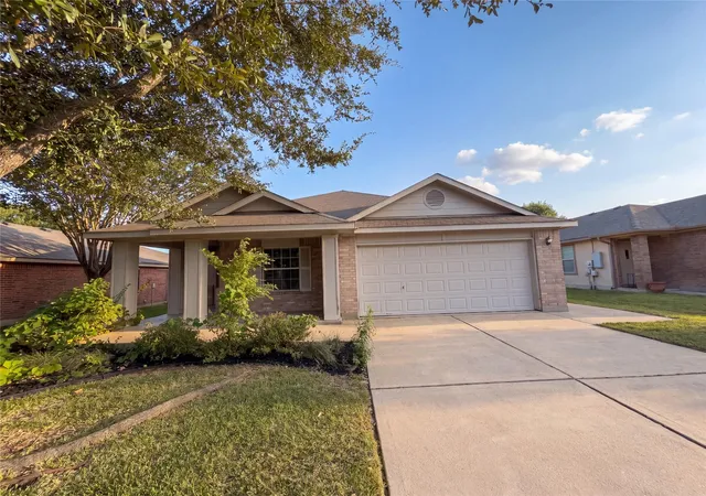 Photo 1 of Single family home for sale at 507 Decker Dr, Hutto, TX 78634 | MLS# 7696807 | Listing updated on 2026-10-15