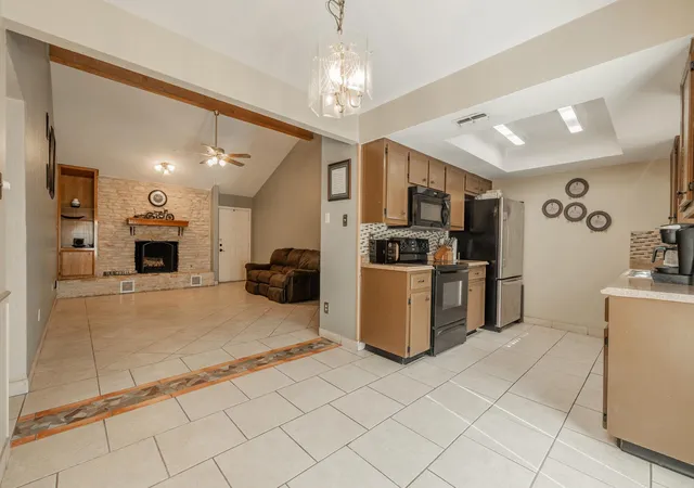 5th image of 1713 Parkside Cir, Round Rock, TX 78664 | MLS# 2142748