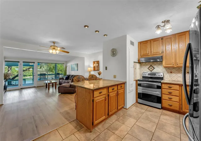 2nd image of 129 Ponderosa Point Dr, Burnet, TX 78611 | MLS# 9528637