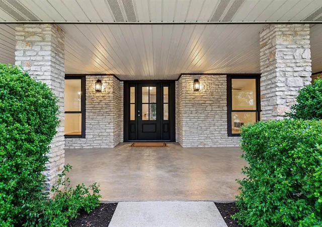 Photo 3 of Single family home for sale at 3431 Shady Valley Dr, Austin, TX 78748 | MLS# 1376435 | Listing updated on 2026-10-28