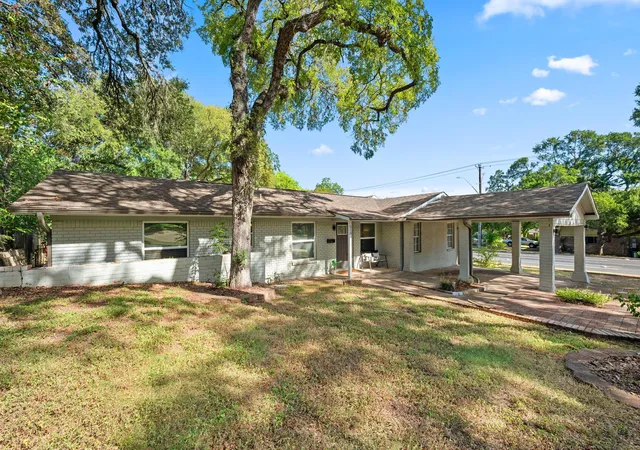3rd image of 5100 Plumas Ln, Austin, TX 78745 | MLS# 5393301
