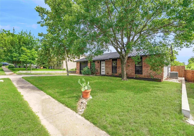 Photo 3 of Single family home for sale at 1102 Warrington Dr, Austin, TX 78753 | MLS# 1453150 | Listing updated on 2026-09-03