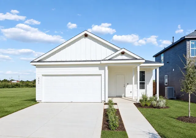 Photo 1 of Single family home for sale at 253 Elk Ave, San Marcos, TX 78666 | MLS# 7165535 | Listing updated on 2026-10-06