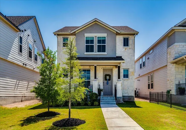 Photo 2 of Single family home for sale at 269 Star Mountain Ln, Dripping Springs, TX 78620 | MLS# 3360394 | Listing updated on 2026-09-15