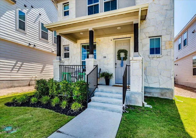 Photo 4 of Single family home for sale at 269 Star Mountain Ln, Dripping Springs, TX 78620 | MLS# 3360394 | Listing updated on 2026-09-15
