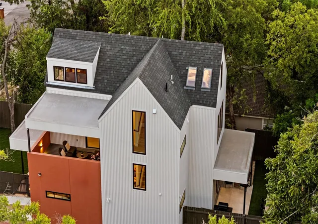 1st image of 2816 Garwood St #1, Austin, TX 78702 | MLS# 6979889